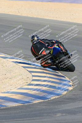 media/Jan-08-2022-SoCal Trackdays (Sat) [[1ec2777125]]/Turn 10 Backside (930am)/